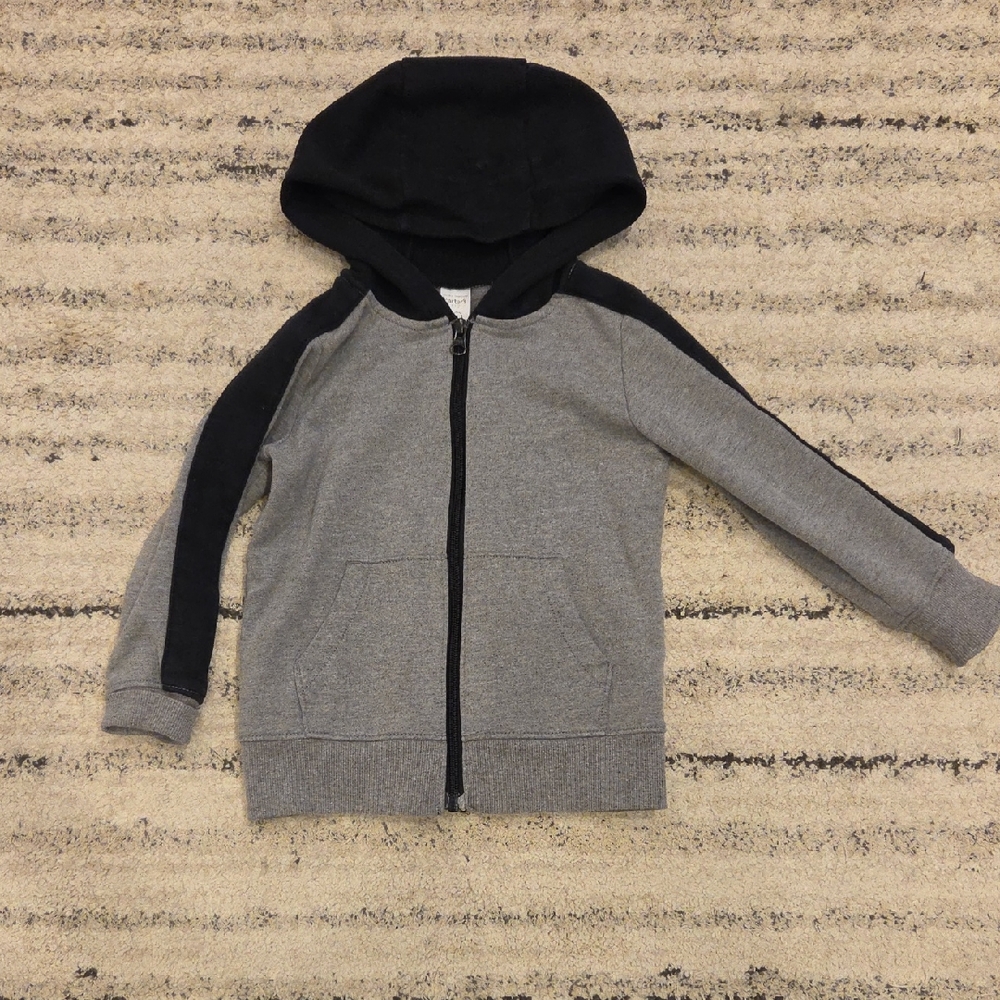 Carter's Kids Hoodie in Gray and Black Size 4
